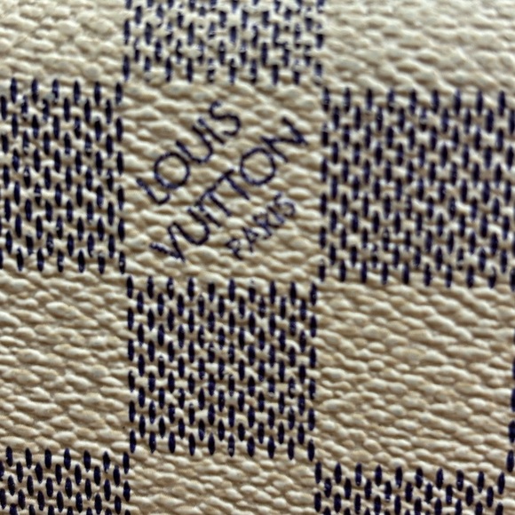 Louis Vuitton Sarah Portefeuille wallet - Picture 14 of 14